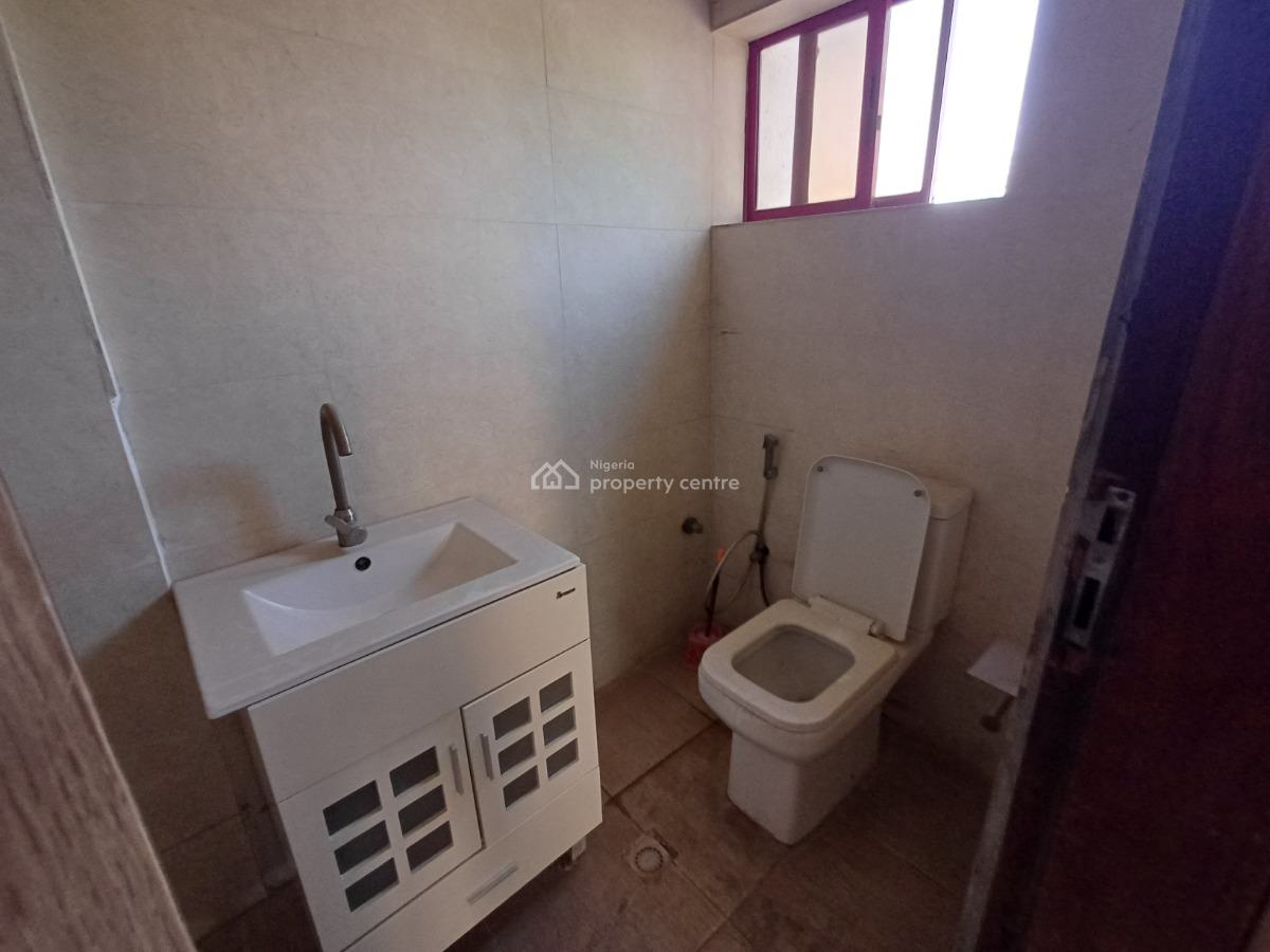 Strategically Located 400sqm Space, Wuse, Abuja, Office Space for Rent