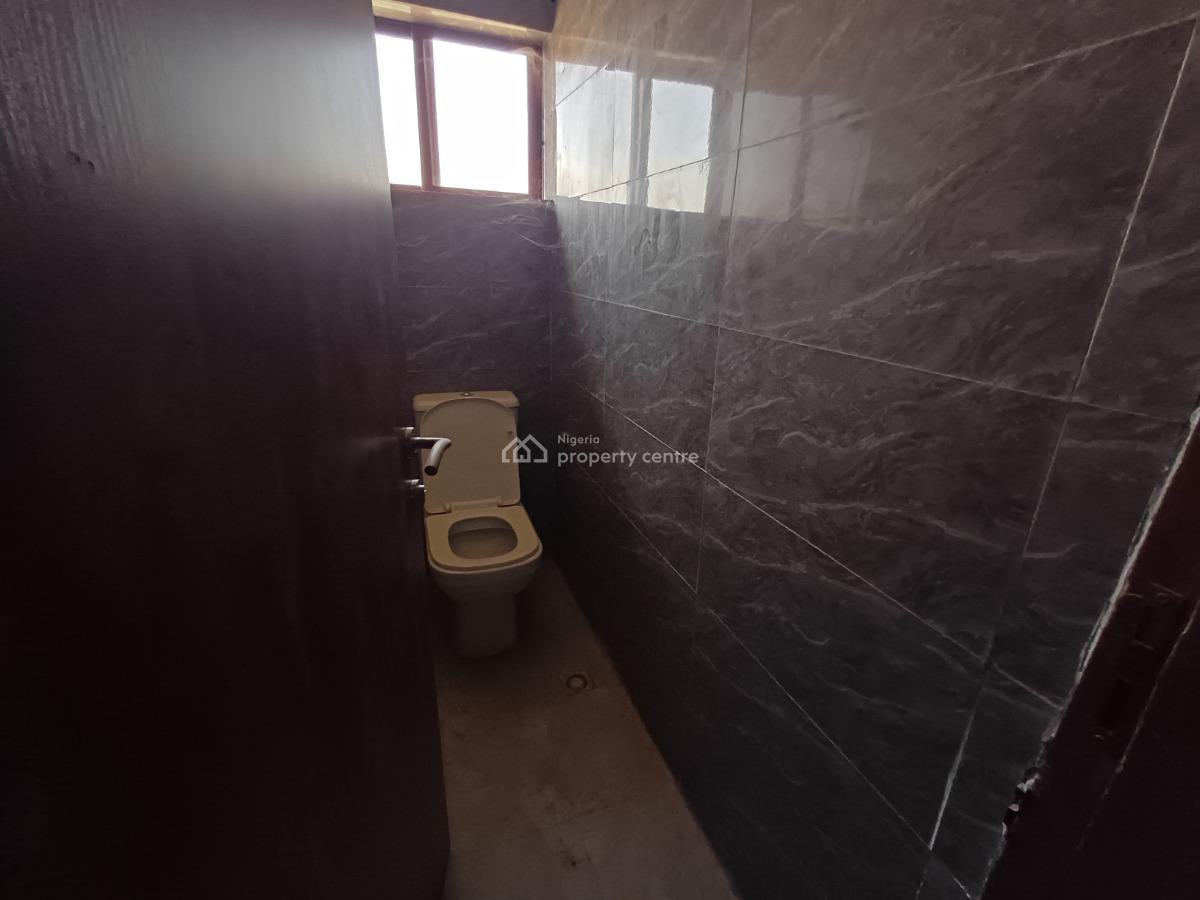 Strategically Located 400sqm Space, Wuse, Abuja, Office Space for Rent