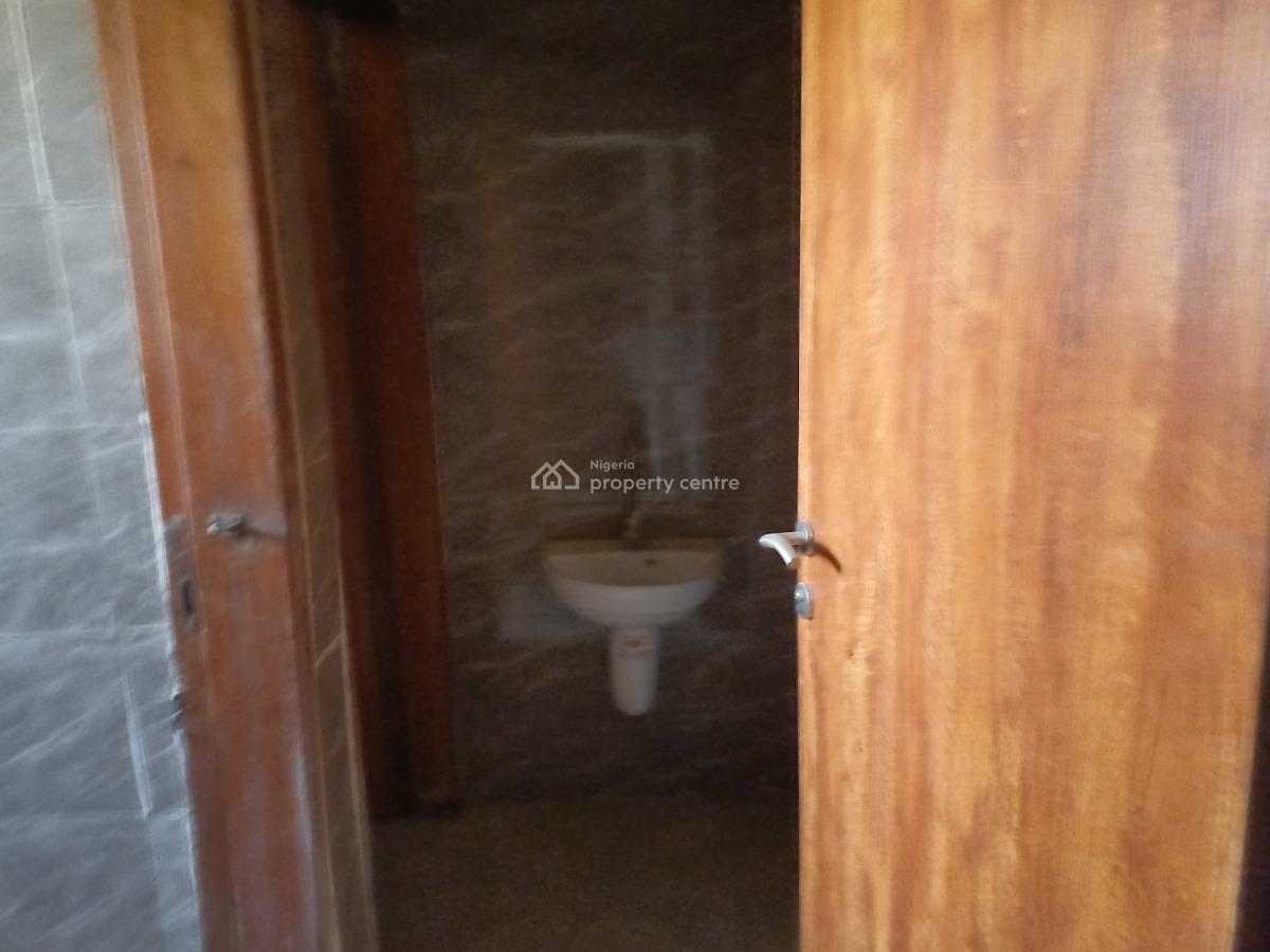 Strategically Located 400sqm Space, Wuse, Abuja, Office Space for Rent