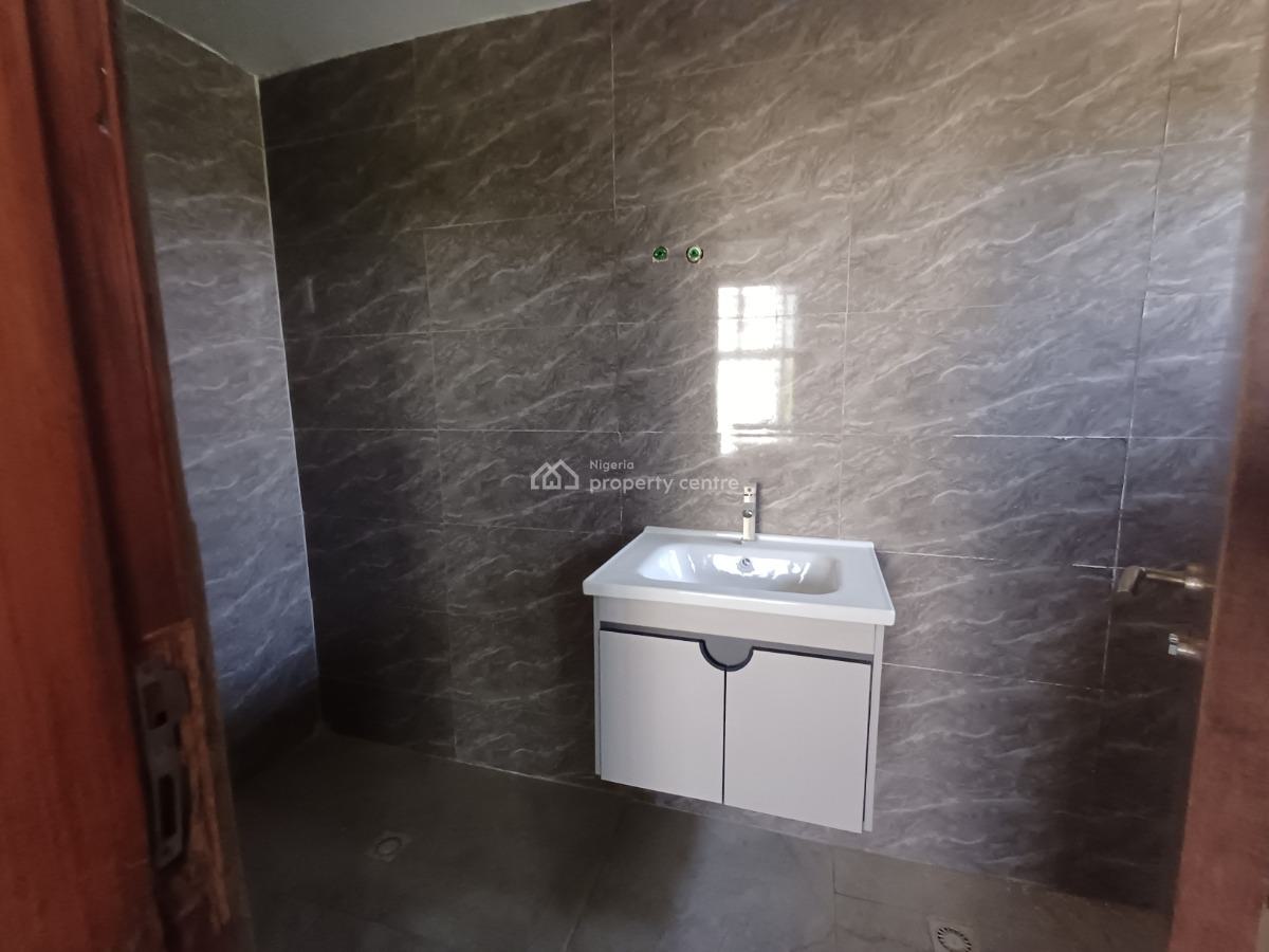 Strategically Located 400sqm Space, Wuse, Abuja, Office Space for Rent