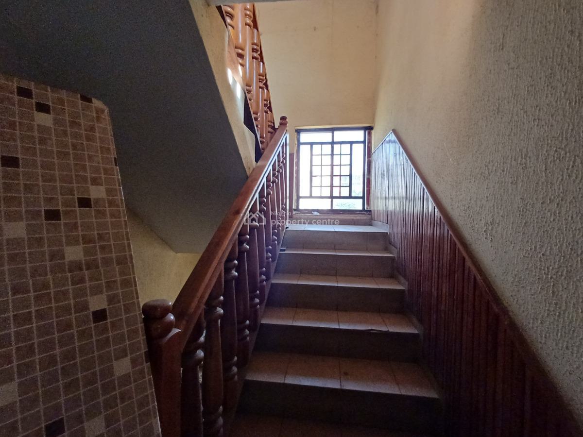 Strategically Located 400sqm Space, Wuse, Abuja, Office Space for Rent