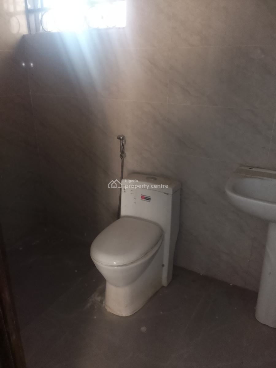 Renovated Five Bedrooms Semi Detached Duplex with Bq, Katampe (main), Katampe, Abuja, Semi-detached Duplex for Rent