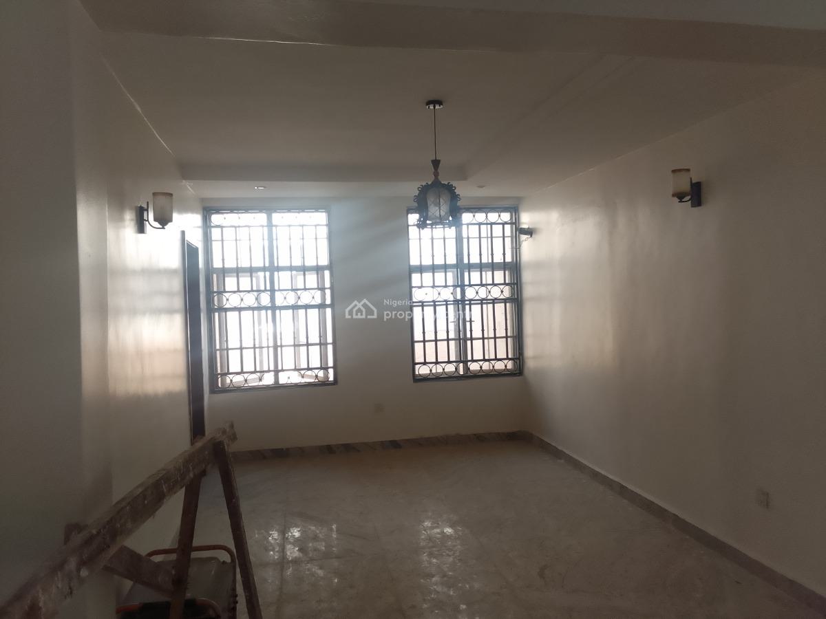 Renovated Five Bedrooms Semi Detached Duplex with Bq, Katampe (main), Katampe, Abuja, Semi-detached Duplex for Rent