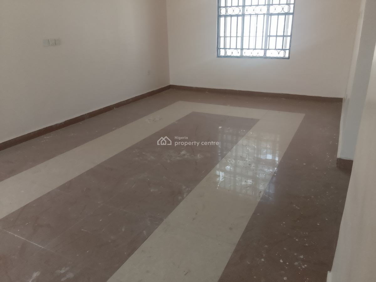 Renovated Five Bedrooms Semi Detached Duplex with Bq, Katampe (main), Katampe, Abuja, Semi-detached Duplex for Rent