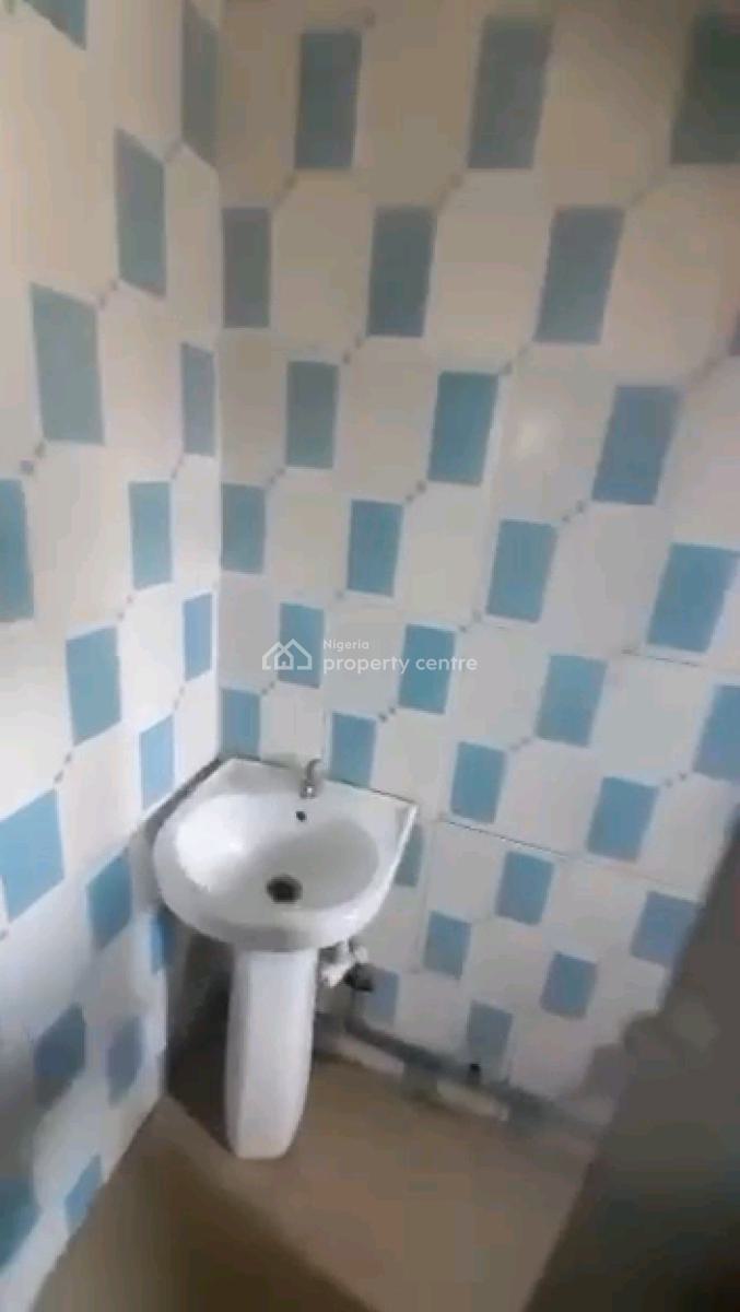 Charming Mini Flat, Oriola Street, Alapere, Ketu, Lagos, Mini Flat (room and Parlour) for Rent