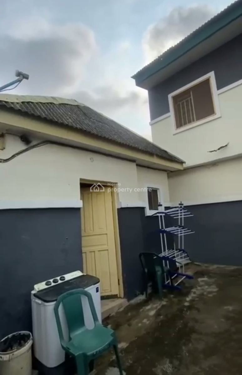 3 Bedrooms Detached Duplex, Ajao Estate, Isolo, Lagos, Detached Duplex for Sale