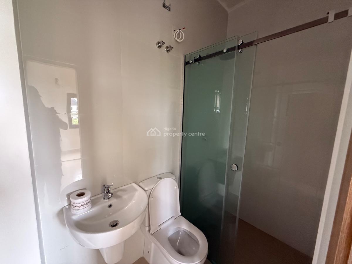 Brand New 2 Bedroom Flat for Super Distress, Beechwood Estate, Lakowe, Ibeju Lekki, Lagos, Flat / Apartment for Sale