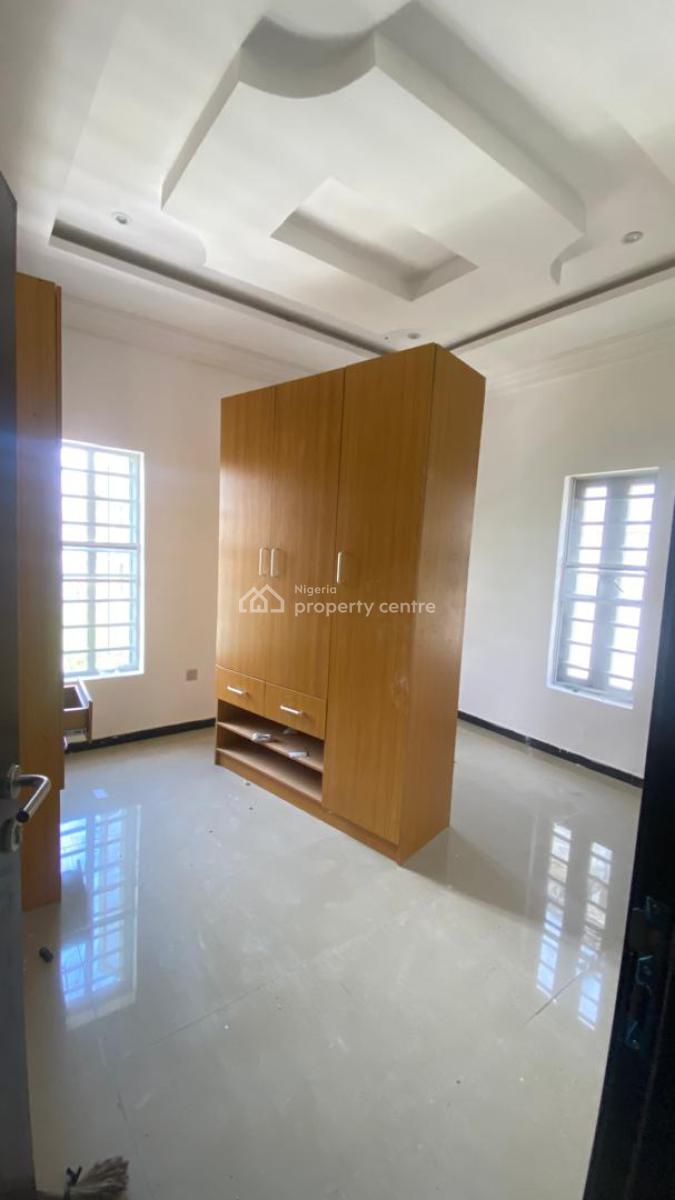 Luxury 3 Bedrooms Apartment, Behind Blenco, Sangotedo, Ajah, Lagos, Flat / Apartment for Rent