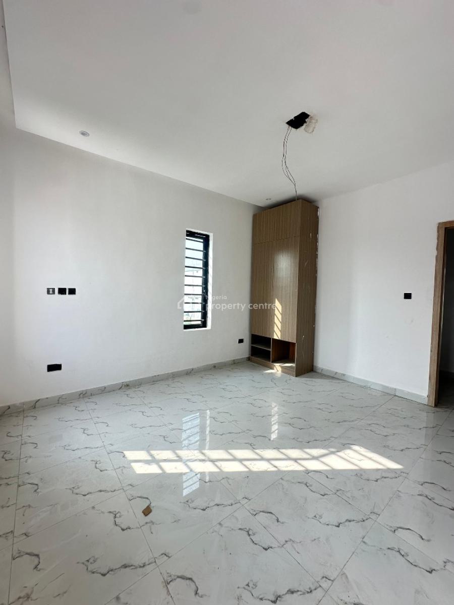 Well Built  4 Bedroom Terraced  Duplex on Two Floors., Orchid Road, Lekki, Lagos, Terraced Duplex for Sale