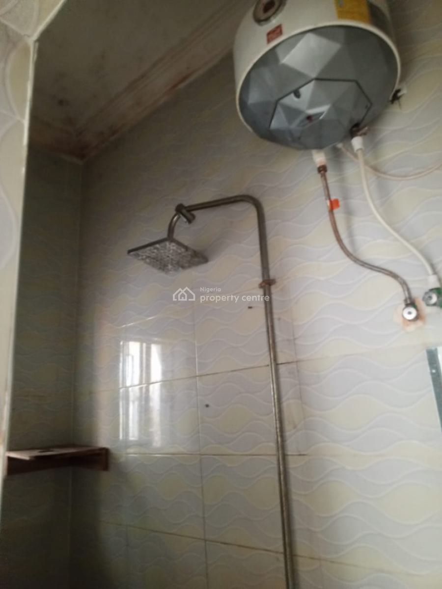 Executive 2 Bedrooms Luxury Apartment, Badore Road, Ajah, Lagos, Flat / Apartment for Rent
