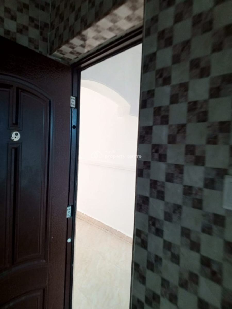 Executive 2 Bedrooms Luxury Apartment, Badore Road, Ajah, Lagos, Flat / Apartment for Rent