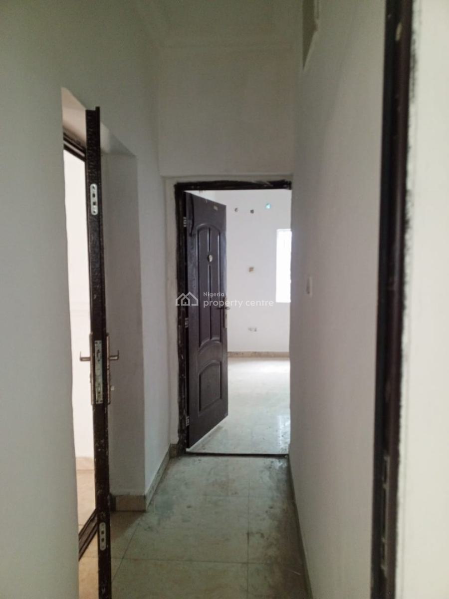 Executive 2 Bedrooms Luxury Apartment, Badore Road, Ajah, Lagos, Flat / Apartment for Rent