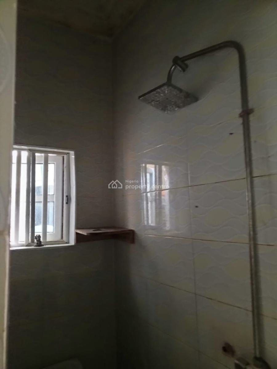 Executive 2 Bedrooms Luxury Apartment, Badore Road, Ajah, Lagos, Flat / Apartment for Rent