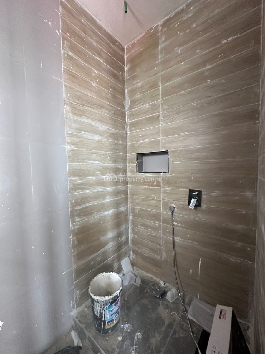 Brand New Luxury 2 Bedroom Service Apartment with Swimming Pool, Lekki Phase 1, Lekki, Lagos, Flat / Apartment for Sale