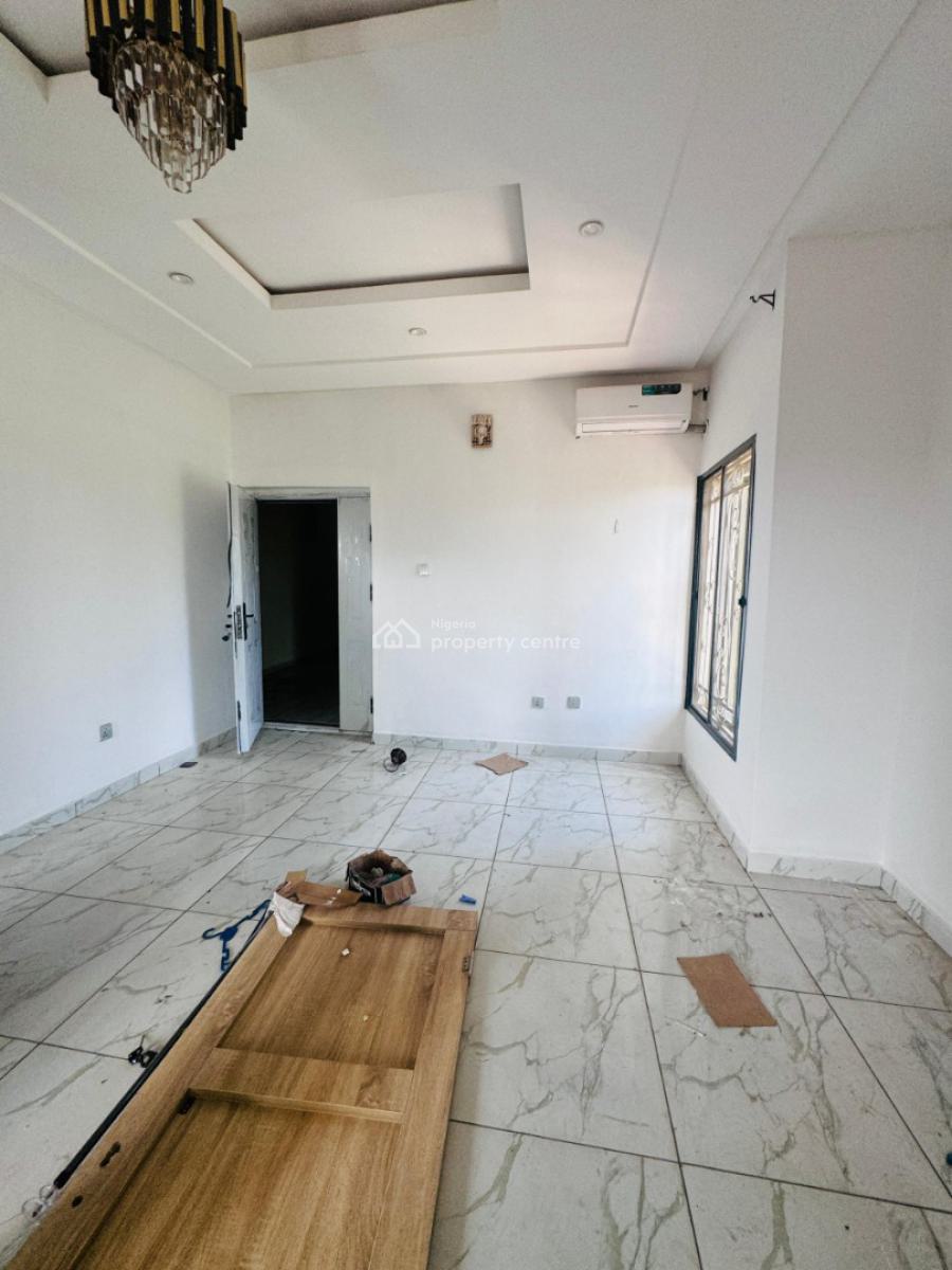 5bedroom with Room and Parlour Bq, Kolapo Ishola Gra, Ibadan, Oyo, House for Rent