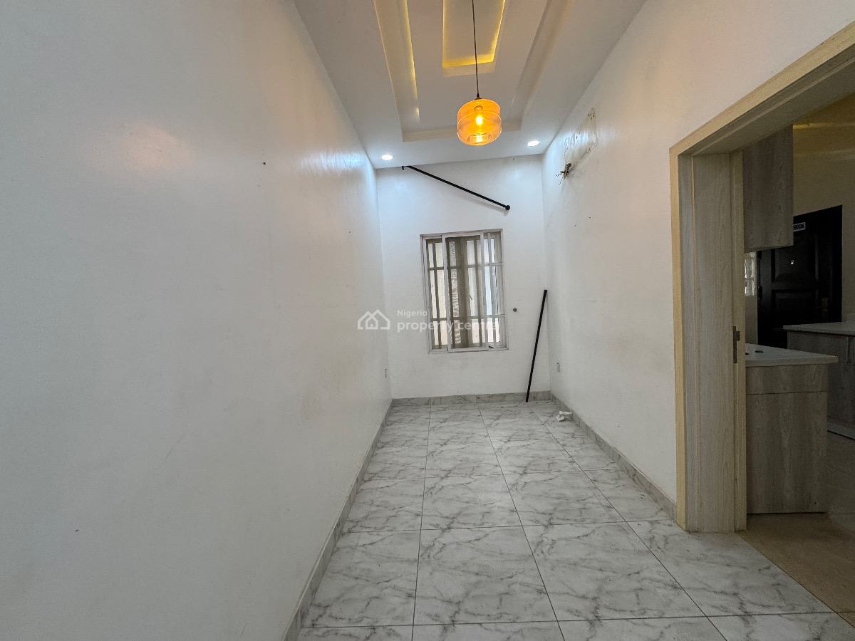 Service 3bedroom Apartment, Dupe Oguntade Street, Ikate, Lekki, Lagos, Flat / Apartment for Rent