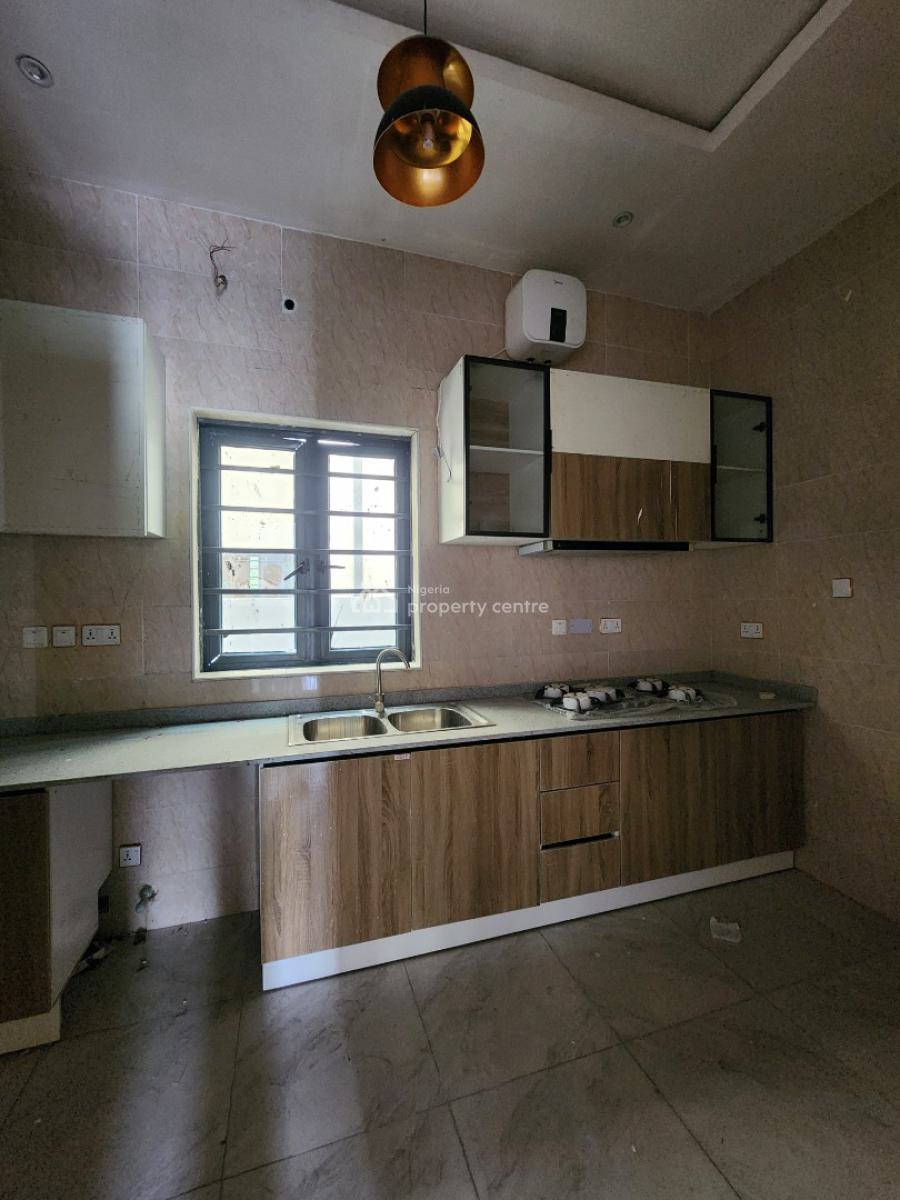 Nicely Built 4 Bedroom Semi Detached Duplex with Bq, Chevron Toll Gate, Lekki, Lagos, Semi-detached Duplex for Sale