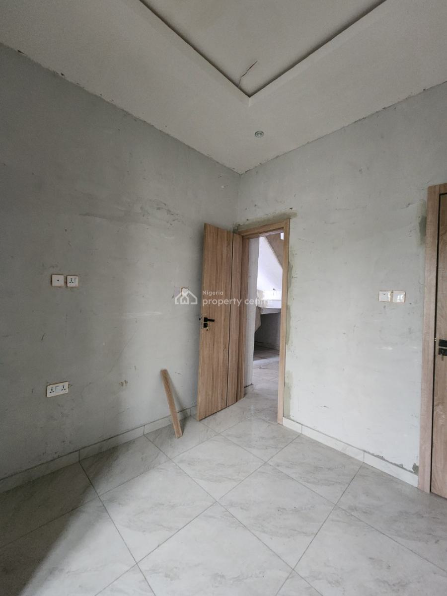 Nicely Built 4 Bedroom Semi Detached Duplex with Bq, Chevron Toll Gate, Lekki, Lagos, Semi-detached Duplex for Sale