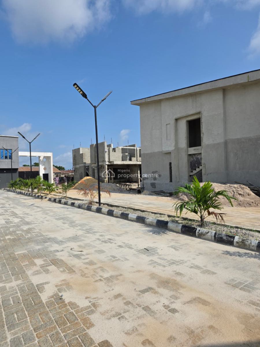 Modern 3 Bedroom Duplex with Bq, By Beechwood Estate, Lakowe, Ibeju Lekki, Lagos, Terraced Duplex for Sale