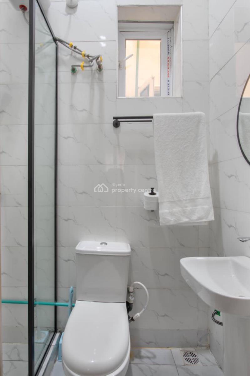 1 Bedroom with Ps5, Lekki Phase 1, Lekki, Lagos, Flat / Apartment Short Let