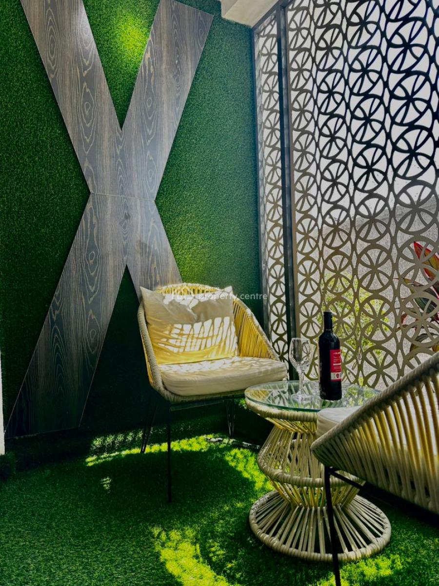 Luxury Super Spacious 1 Bedroom Apartment with Snooker Board and Pool., Lekki Phase 1, Lekki, Lagos, Flat / Apartment Short Let