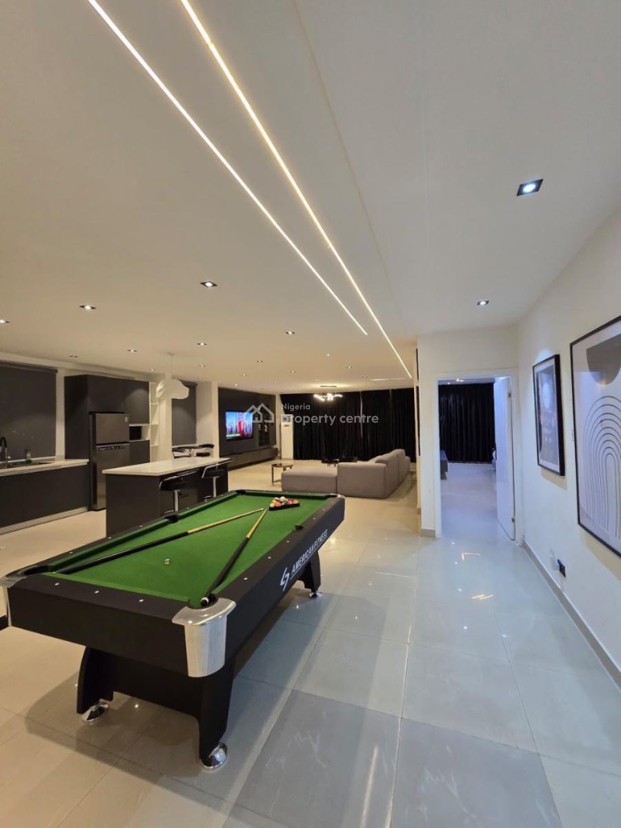 3 Bedroom Apartment with Pool & Snooker, Lekki Phase 1, Lekki, Lagos, Flat / Apartment Short Let