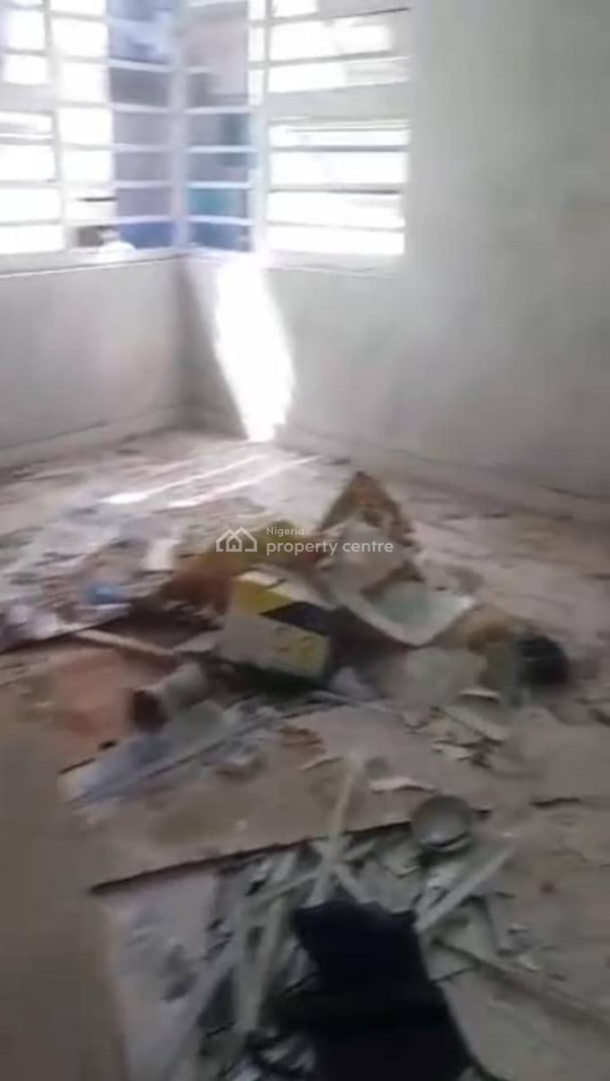 Lovely 2 Bedroom Flat, Ogudu Central, Ogudu, Lagos, Flat / Apartment for Rent