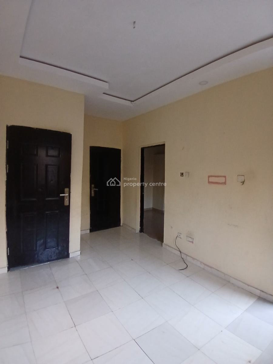 Well Maintained Mini Flat with 2 Toilets, Off Ado Road, Ajah, Ajah, Lagos, Mini Flat (room and Parlour) for Rent