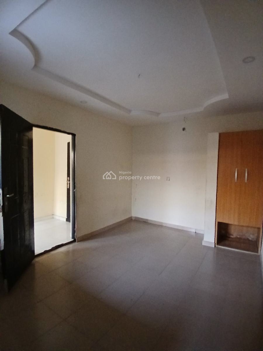 Well Maintained Mini Flat with 2 Toilets, Off Ado Road, Ajah, Ajah, Lagos, Mini Flat (room and Parlour) for Rent