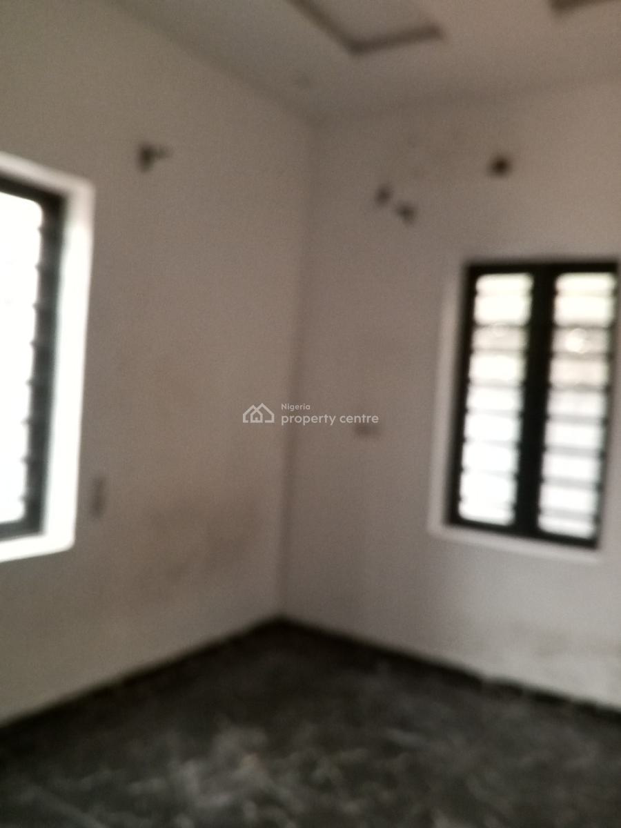 Clean Mini Flat, Bucknor Estate, Isolo, Lagos, Mini Flat (room and Parlour) for Rent