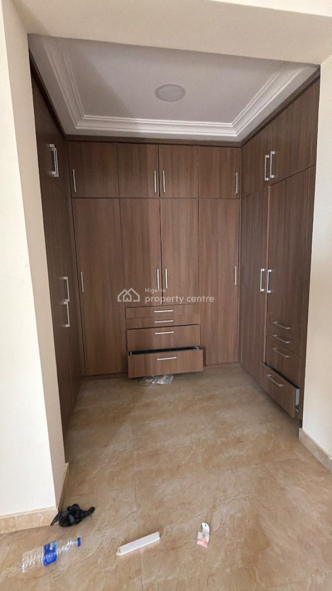 Premium Offer to  6-bedroom Fully Detached Duplex with Bq & Swimming, Linda Charlker, Asokoro District, Abuja, Detached Duplex for Rent