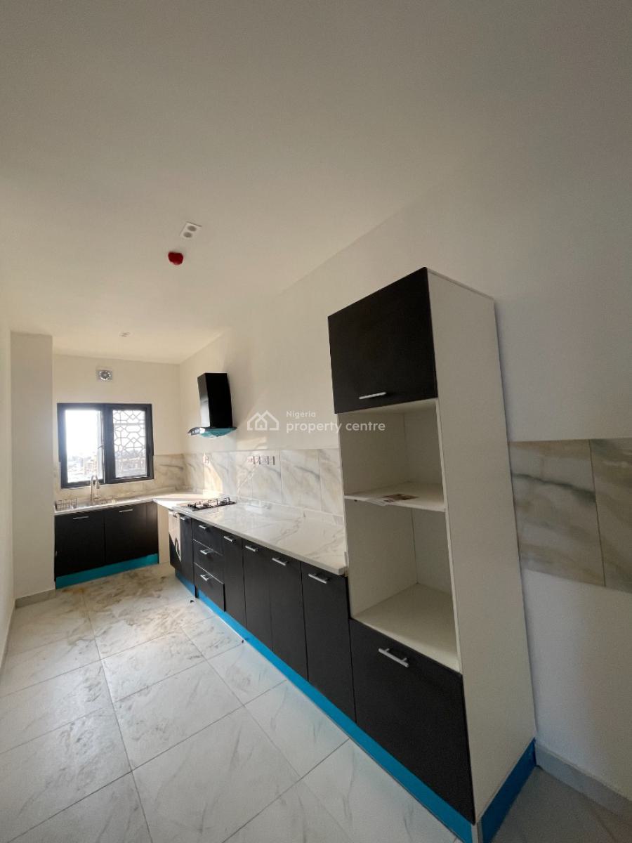 Brand New 3 Bedroom Service Apartment with Swimming Pool, Lekki Phase 1, Lekki, Lagos, Flat / Apartment for Sale