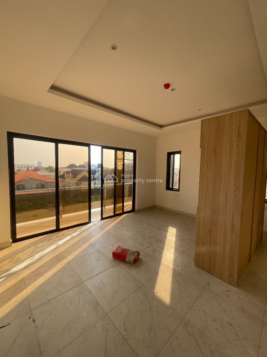 Brand New 3 Bedroom Service Apartment with Swimming Pool, Lekki Phase 1, Lekki, Lagos, Flat / Apartment for Sale