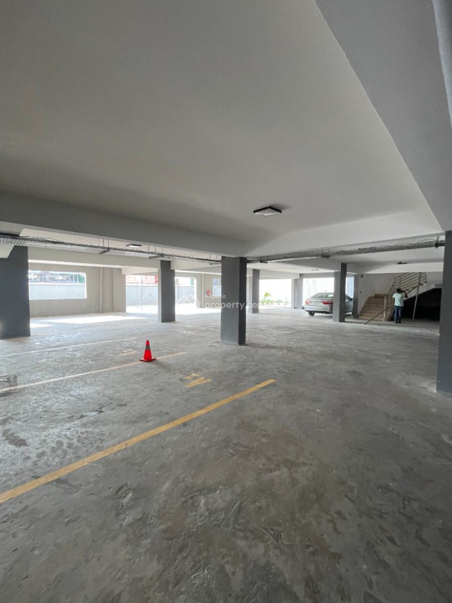 Brand New 3 Bedroom Service Apartment with Swimming Pool, Lekki Phase 1, Lekki, Lagos, Flat / Apartment for Sale