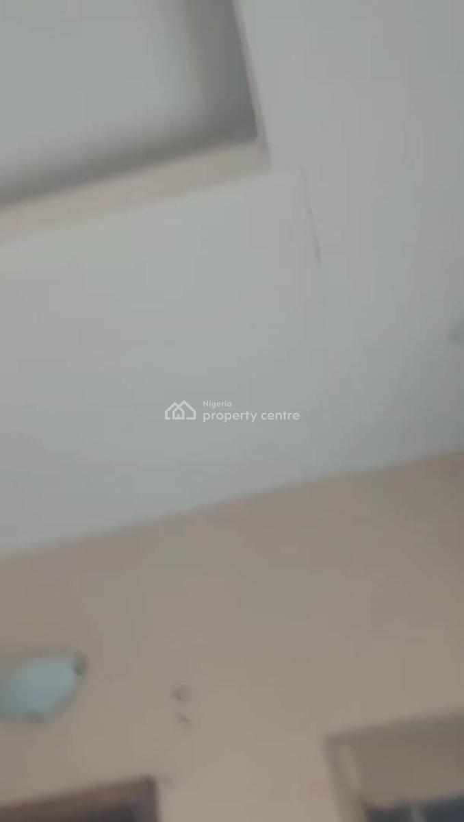 Lovely 2 Bedroom Flat, Off Adetola Road Aguda, Surulere, Lagos, Flat / Apartment for Rent