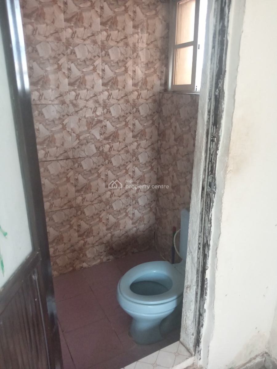 Single Room Self Contain Upstairs, Alashela Estate, Ogombo, Ajah, Lagos, Self Contain (single Rooms) for Rent