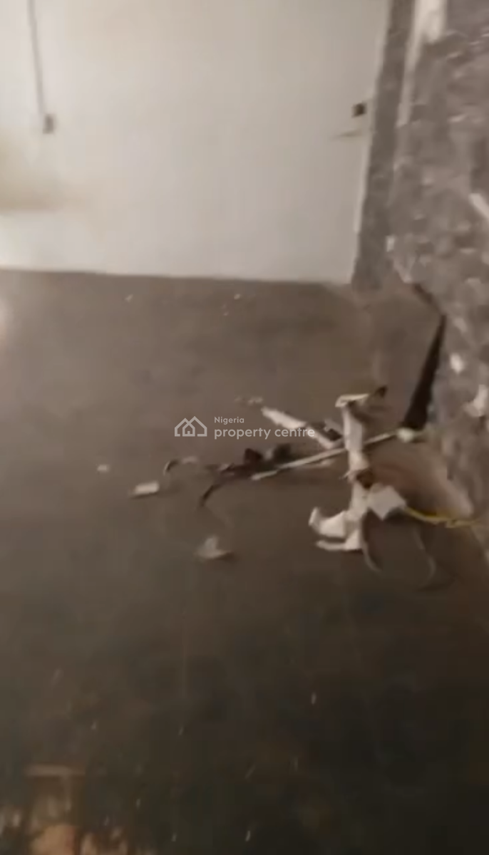 a Room Self-contained, Yakoyo Area, Ojodu Berger, Ojodu, Lagos, Self Contain (single Rooms) for Rent