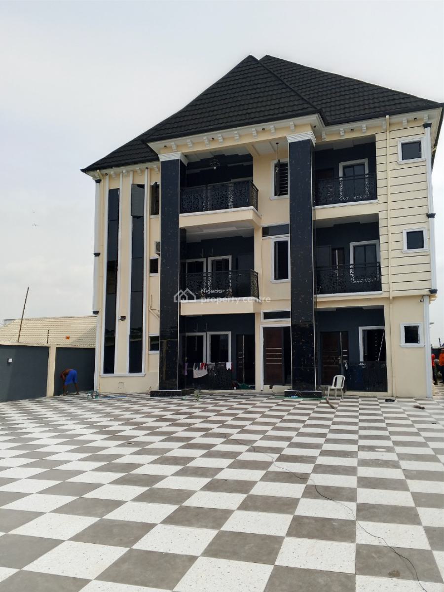 Luxury Newly Built 2 Bedroom, Divine Avenue Bucknor, Isolo, Lagos, Flat / Apartment for Rent