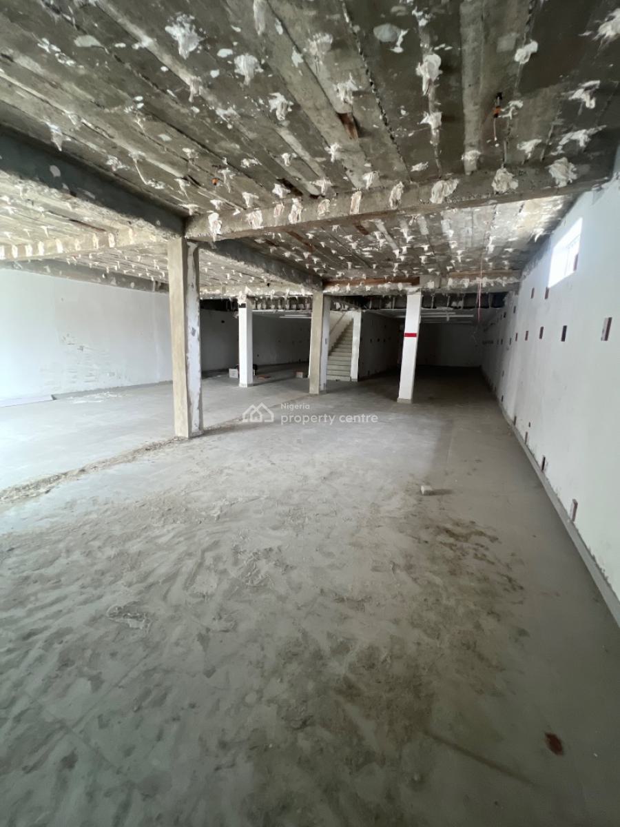 Spacious Open Plan Commercial Property Directly on The Road, Directly on Lekki-epe Expressway, Awoyaya, Ibeju Lekki, Lagos, Commercial Property for Rent