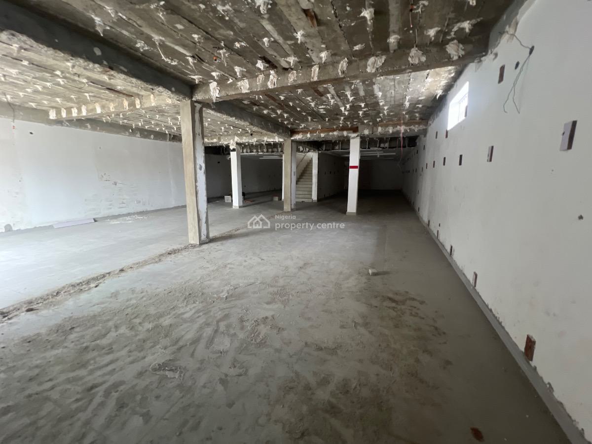 Spacious Open Plan Commercial Property Directly on The Road, Directly on Lekki-epe Expressway, Awoyaya, Ibeju Lekki, Lagos, Commercial Property for Rent