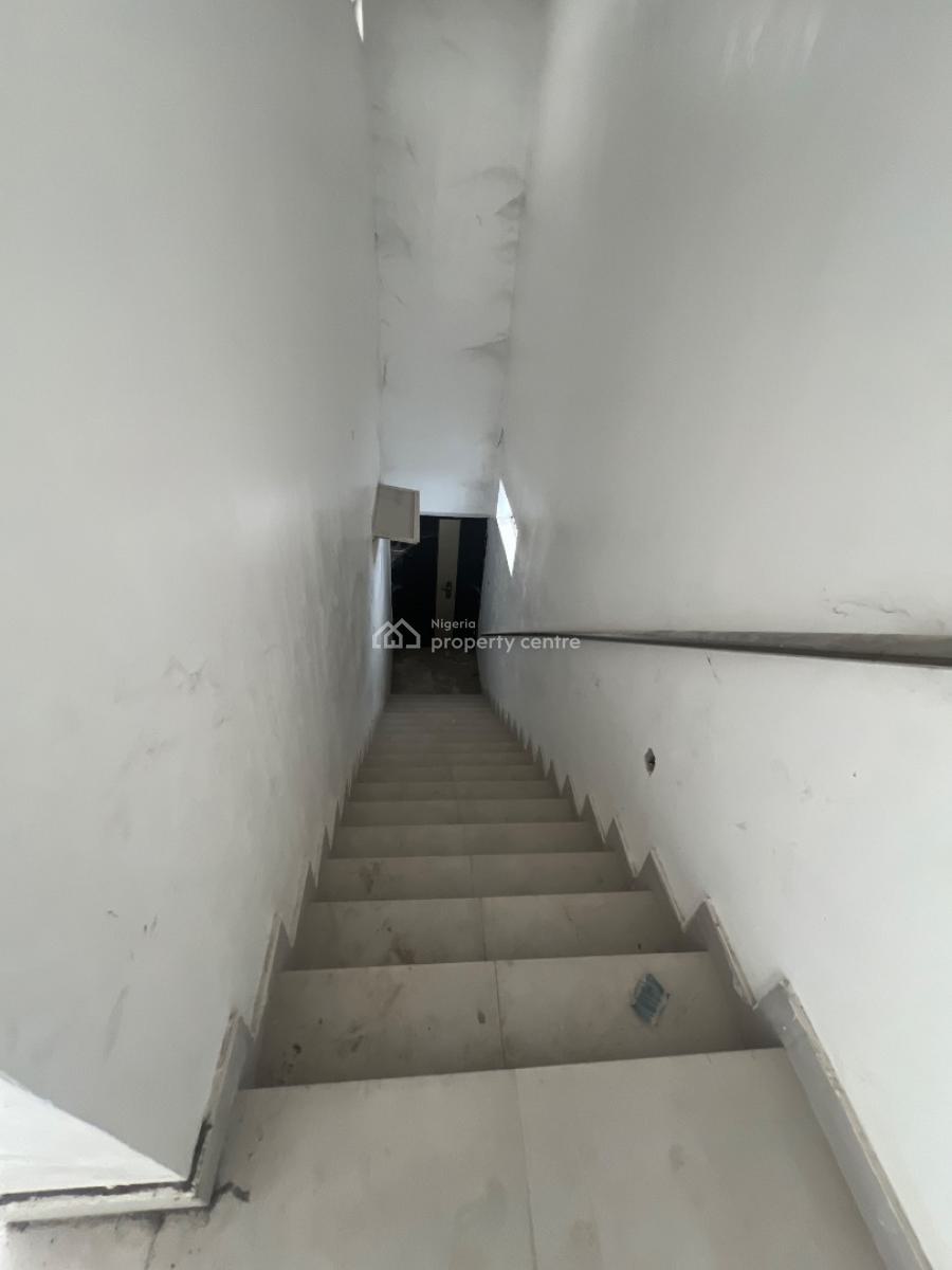 Spacious Open Plan Commercial Property Directly on The Road, Directly on Lekki-epe Expressway, Awoyaya, Ibeju Lekki, Lagos, Commercial Property for Rent