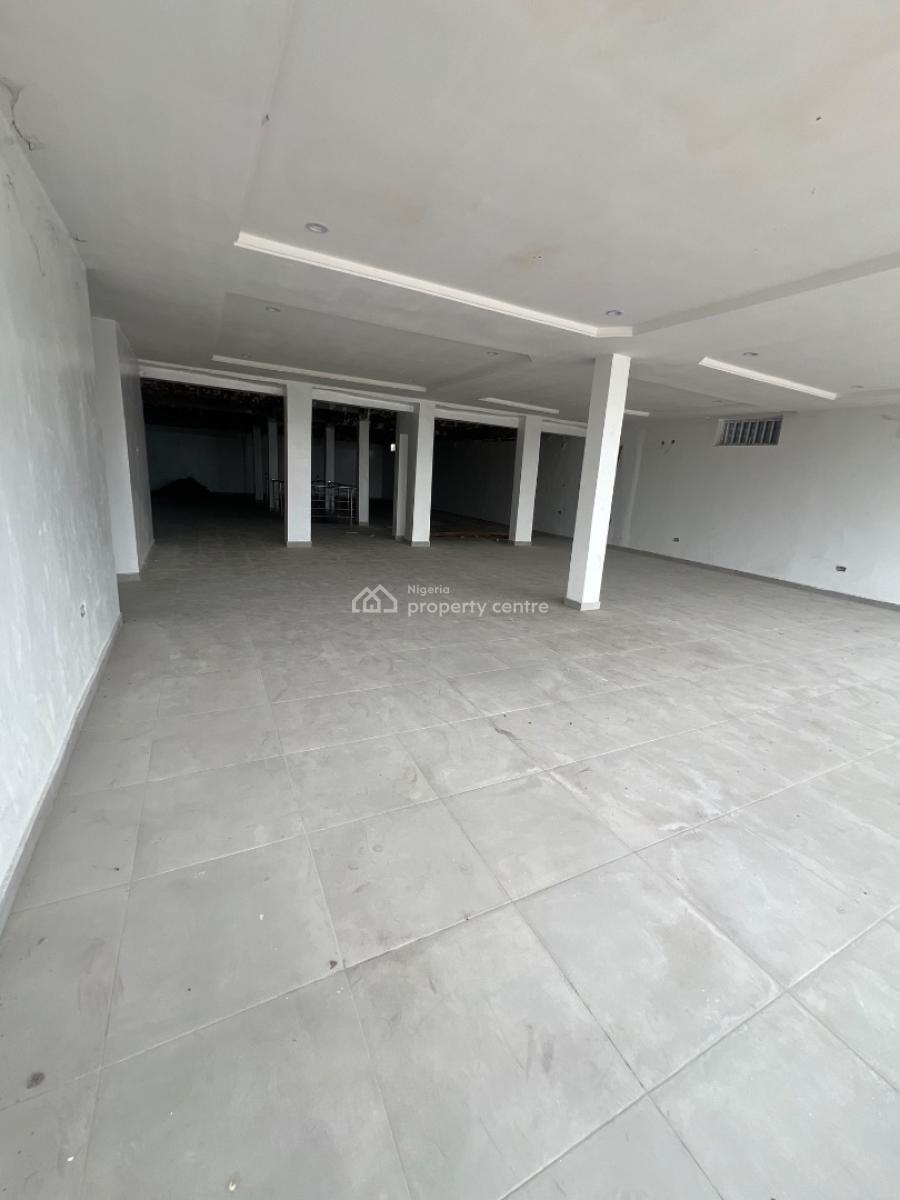 Spacious Open Plan Commercial Property Directly on The Road, Directly on Lekki-epe Expressway, Awoyaya, Ibeju Lekki, Lagos, Commercial Property for Rent