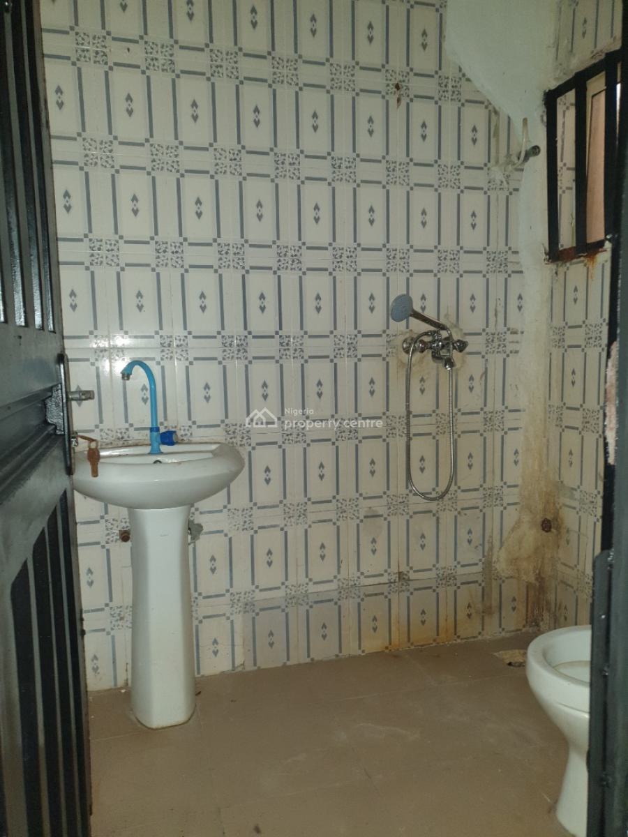 Spacious Self Contain, Spg Road Ologolo, Lekki, Lagos, Self Contain (single Rooms) for Rent