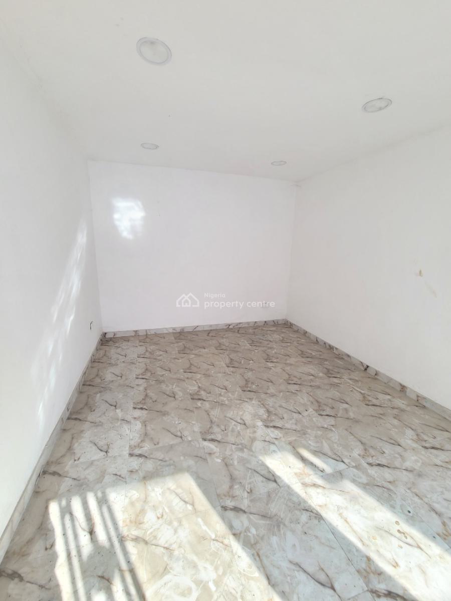 Commercial Shop/office Space, Igbo Efon, Lekki, Lagos, Plaza / Complex / Mall for Rent