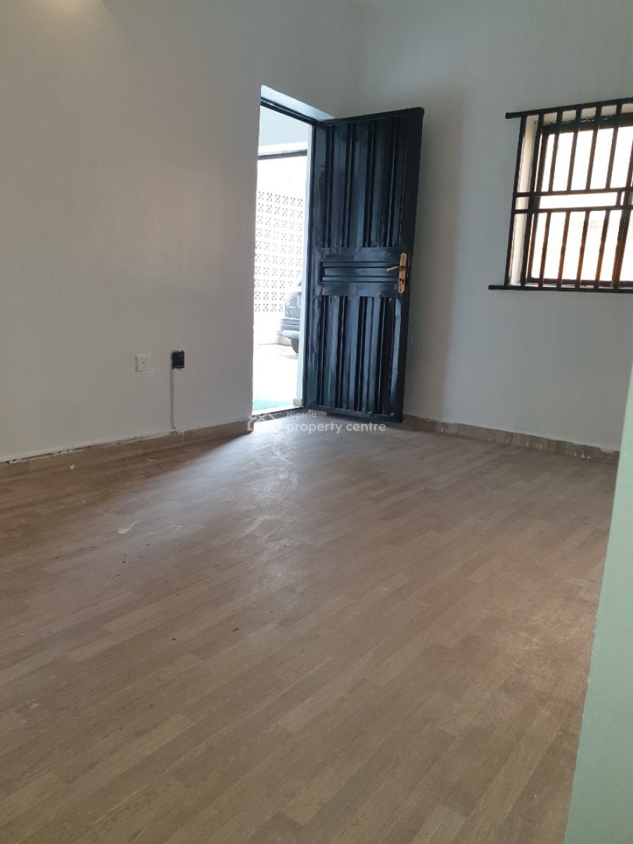 Spacious Miniflat, Off Alpha Beach Road Igbo-efo, Lekki, Lagos, Mini Flat (room and Parlour) for Rent