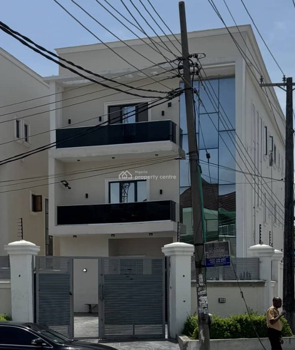 Luxury 3 Bedroom Apartment, Lekki Phase 1, Lekki, Lagos, Flat / Apartment Short Let