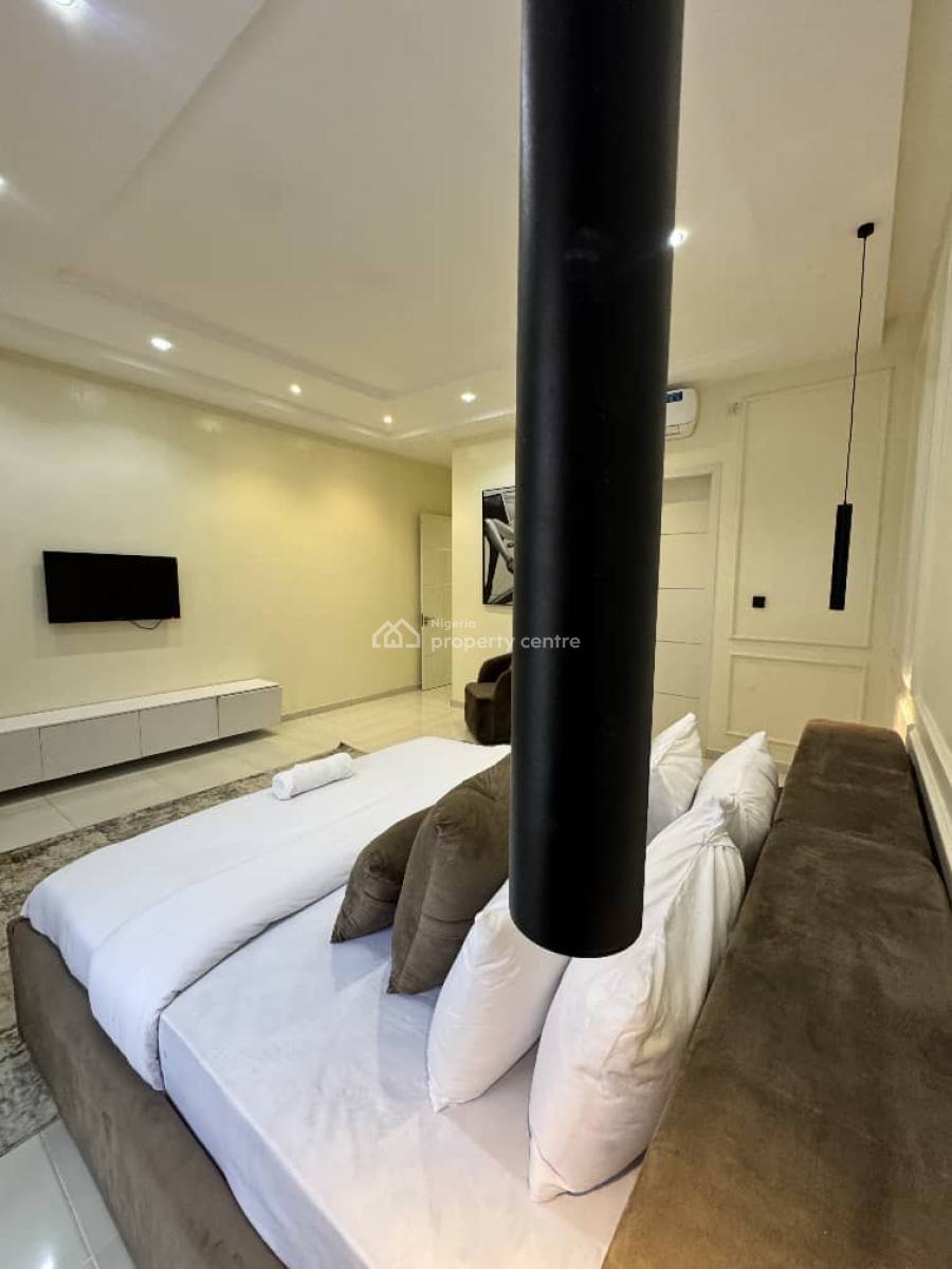 Luxury 3 Bedroom Apartment, Lekki Phase 1, Lekki, Lagos, Flat / Apartment Short Let