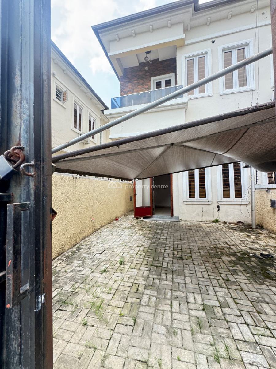 Nice Lovely 3 Bedroom Duplex Self Compound with Bq, Chevron, Lekki, Lagos, Semi-detached Duplex for Rent