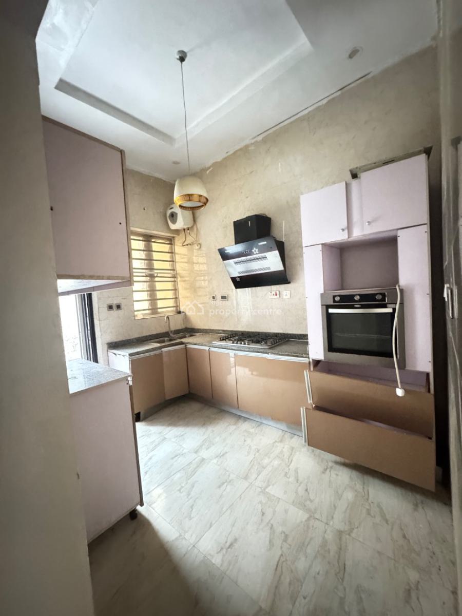 Nice Lovely 3 Bedroom Duplex Self Compound with Bq, Chevron, Lekki, Lagos, Semi-detached Duplex for Rent