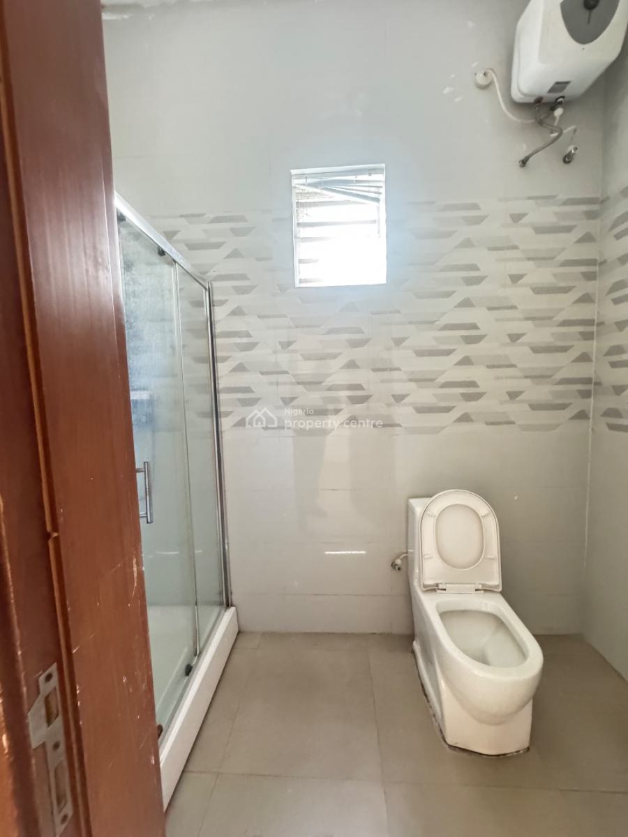 Nice Lovely 3 Bedroom Duplex Self Compound with Bq, Chevron, Lekki, Lagos, Semi-detached Duplex for Rent